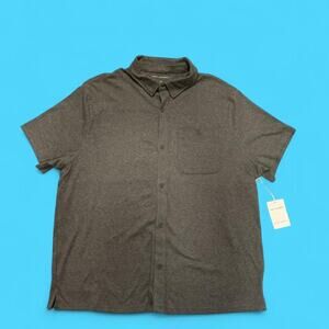 Free assembly gray short
